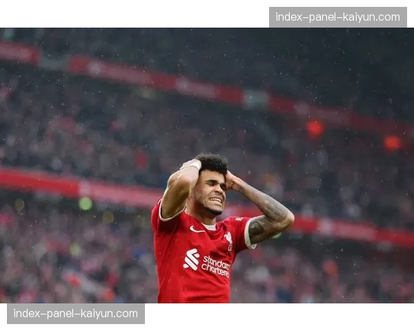 特写:利物浦与曼城焦点战中,安菲尔德球场首次启用沉浸式声场系统 特写:利物浦与曼城焦点战中,安菲尔德球场首次启用沉浸式声场系统