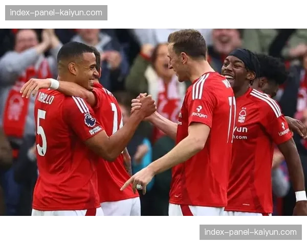 诺丁汉森林2-1莱斯特城,赢得保级关键战